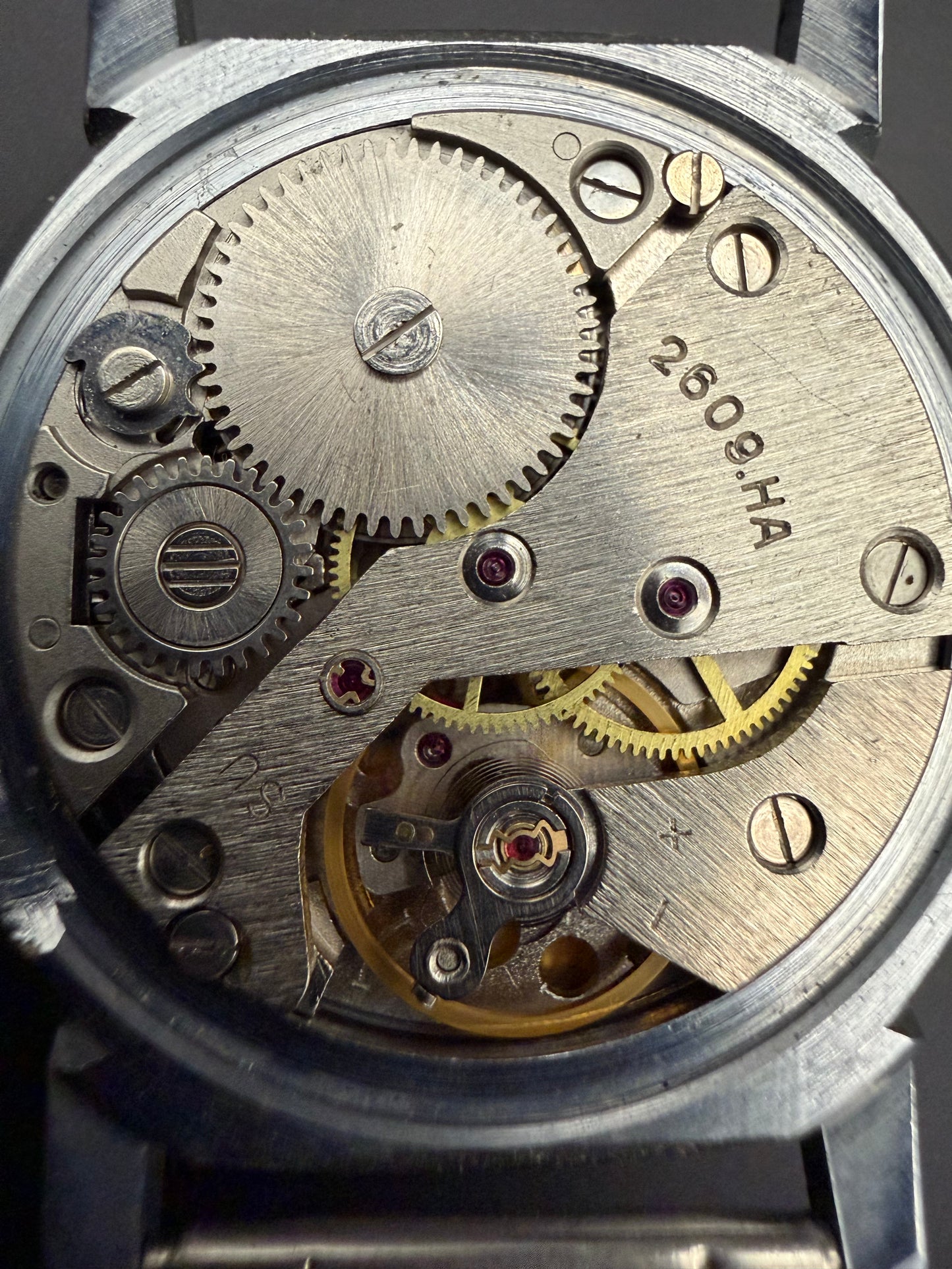 Montre Vintage RAKETA soviétique RARE Peterhof 270 ans USSR