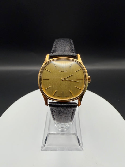 Montre Orano NOS Suisse tonneau plaqué or 70s ultra fine