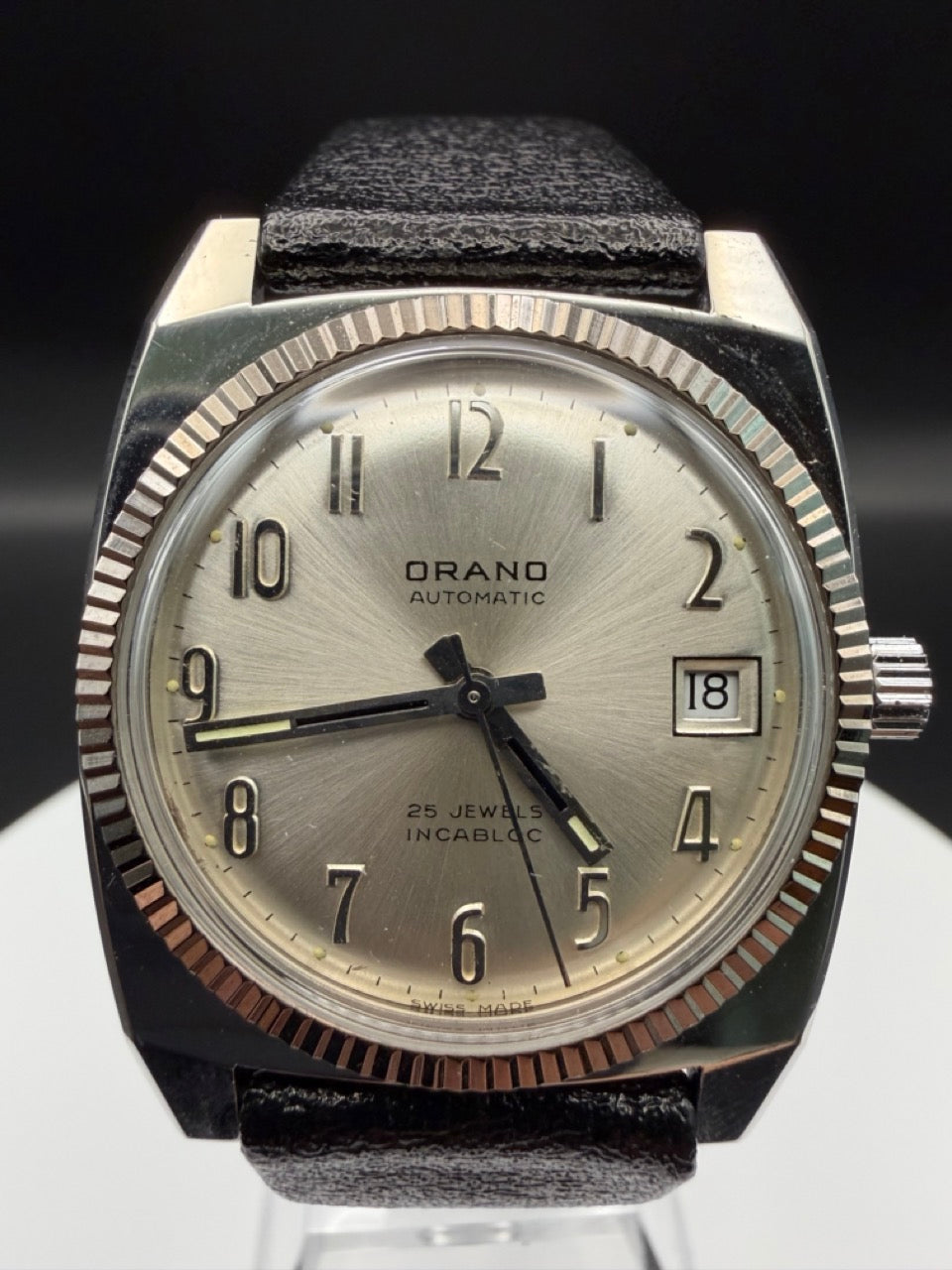Montre Orano NOS Swiss Made Automatique day date vintage