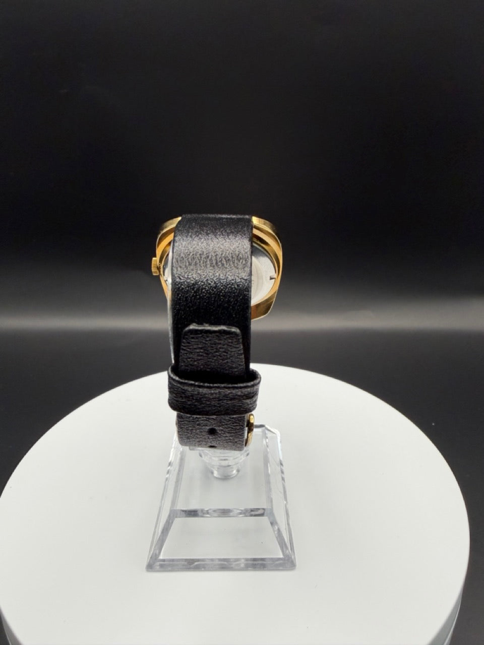 Montre Orano NOS Swiss Made Automatique doré