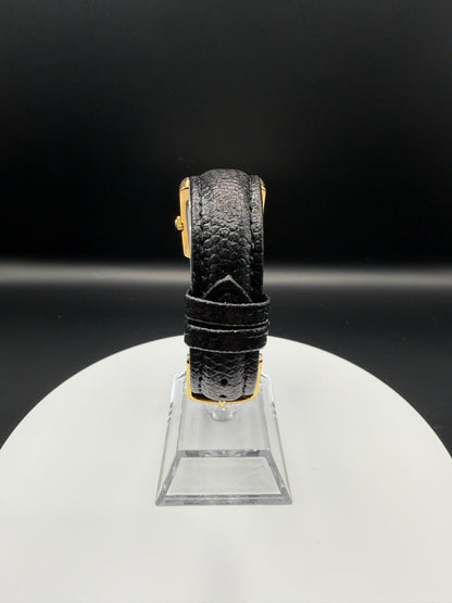 Montre LIP quartz vintage petite montre tank, cadran romain élégant