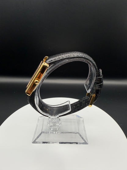 Montre LIP quartz vintage petite montre tank, cadran romain élégant
