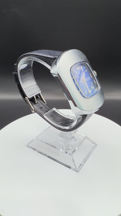 Montre Orano NOS Swiss Made Automatique day date cadran bleu vintage